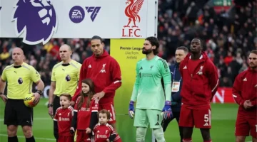 إشادة مؤثرة.. فان دايك يثني على جوتا خلال ليلة تكريمه بليفربول